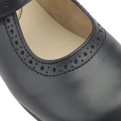 Discount Clare Kids Leather School Shoes | School Shoes By Size